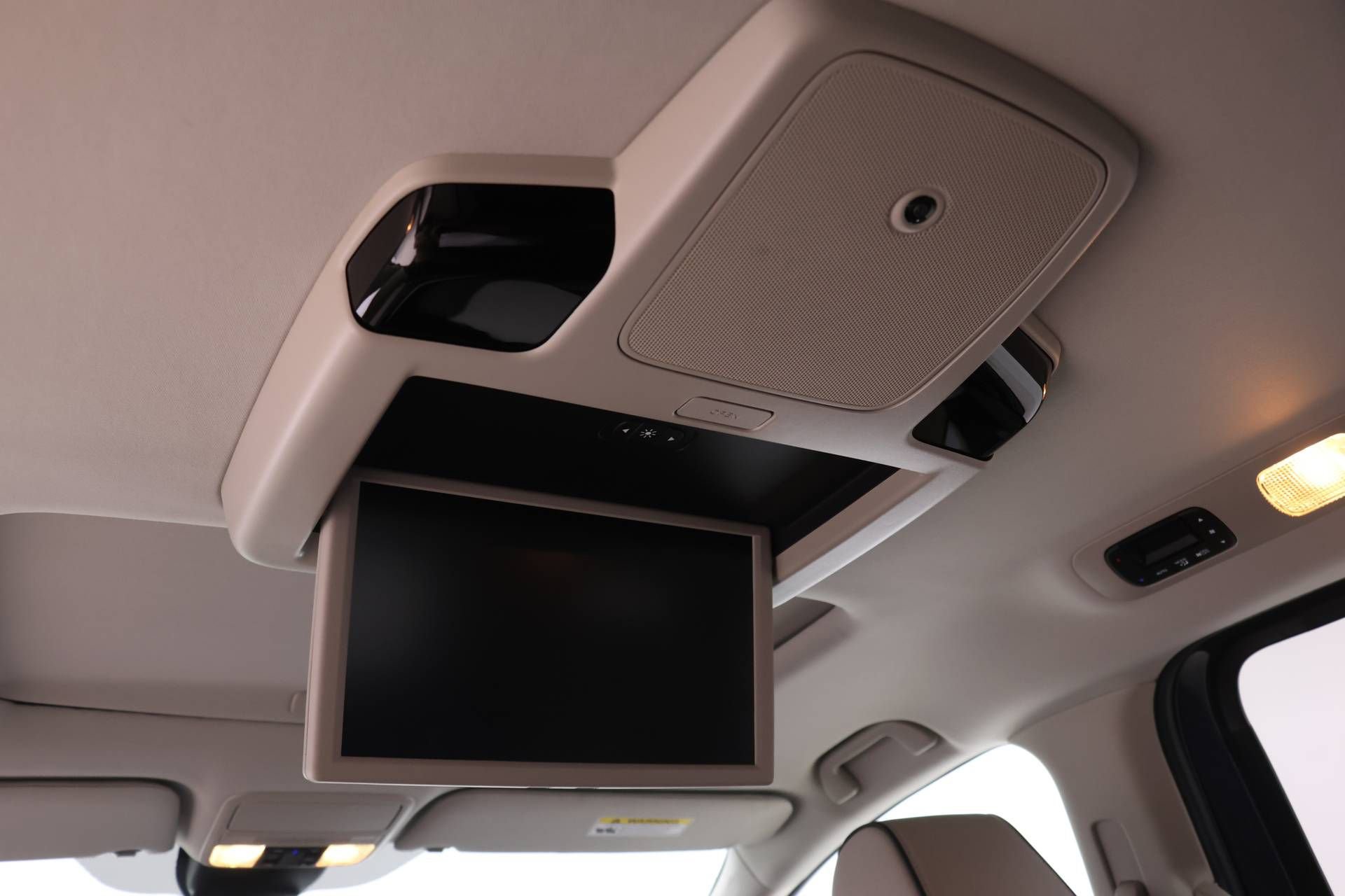 Certified 2026 Honda Odyssey Elite image 12