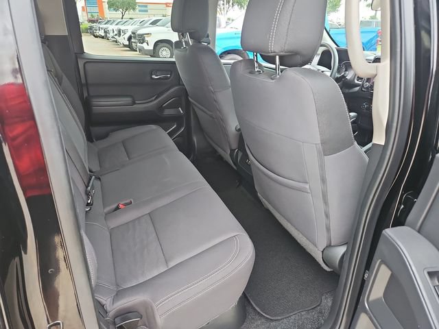 Used 2022 Nissan Frontier SV RWD image 25