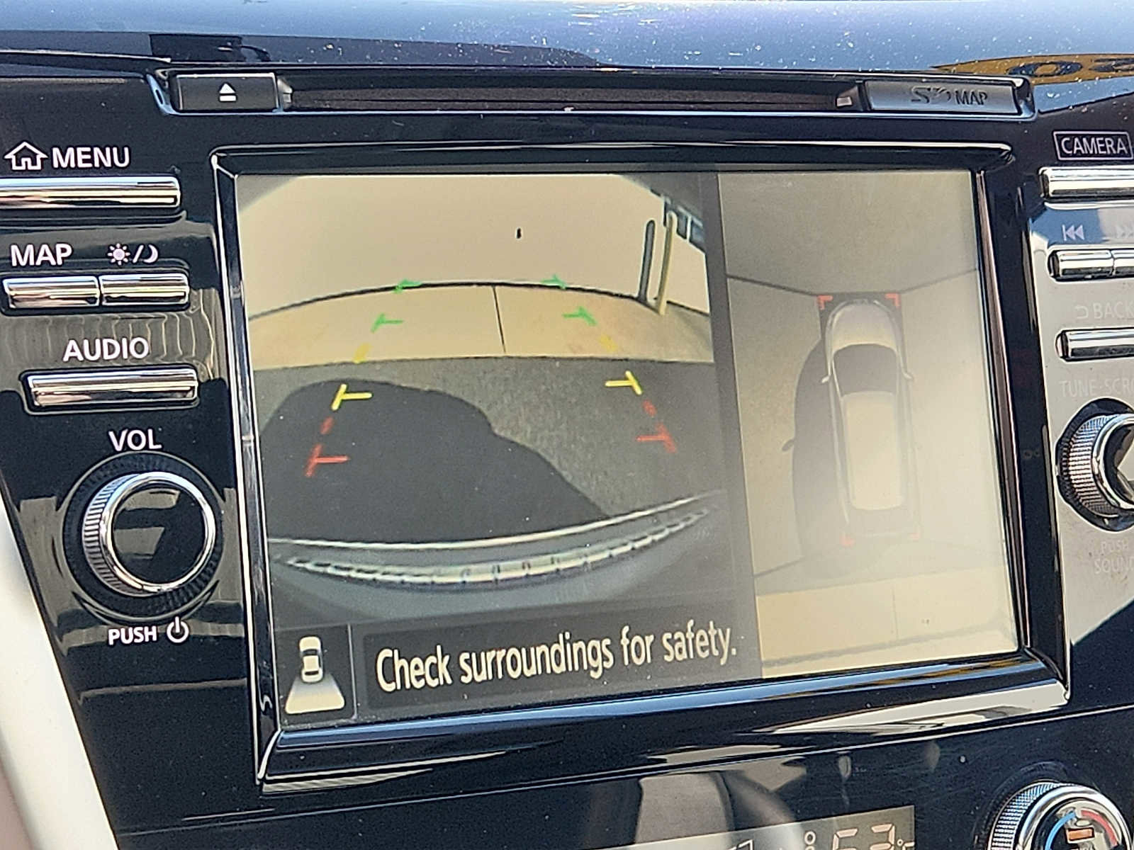 Used 2018 Nissan Murano SL w/ Moonroof Package image 18