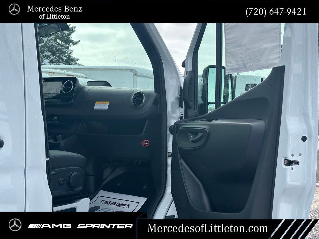 New 2025 Mercedes-Benz Sprinter 2500 image 28