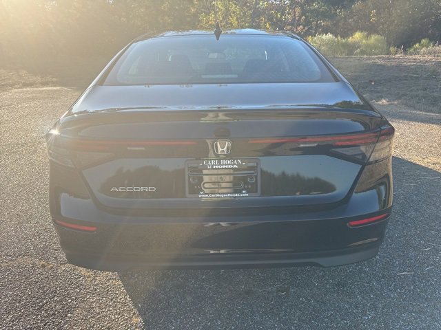 New 2025 Honda Accord SE image 8