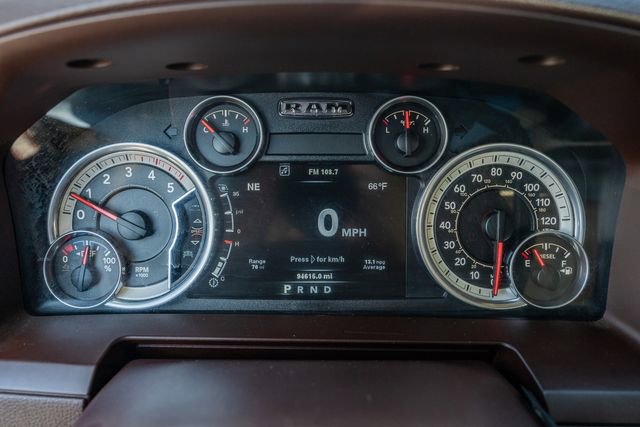 Used 2014 RAM 2500 Laramie w/ Convenience Group image 25