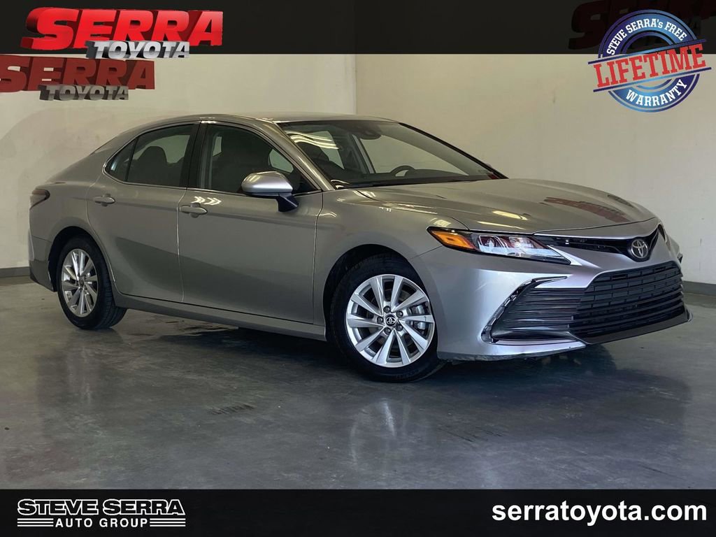 Used 2024 Toyota Camry LE FWD image 1