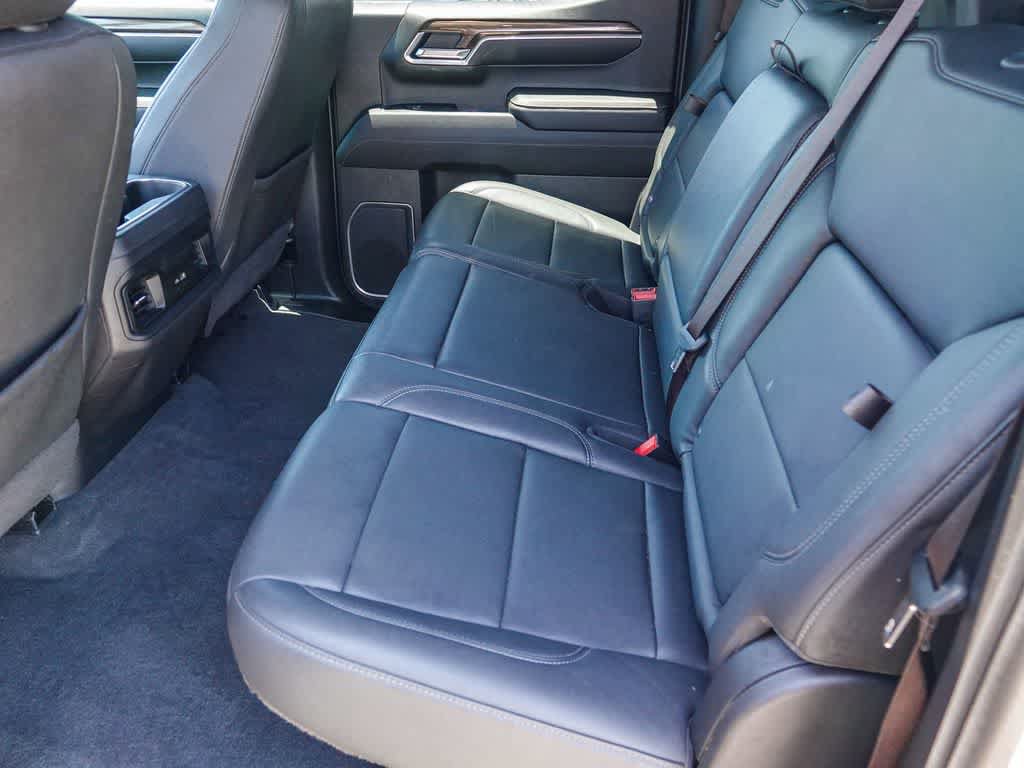Used 2022 Chevrolet Silverado 1500 LT Trail Boss w/ LT Trail Boss Premium Package AWD/4WD image 17