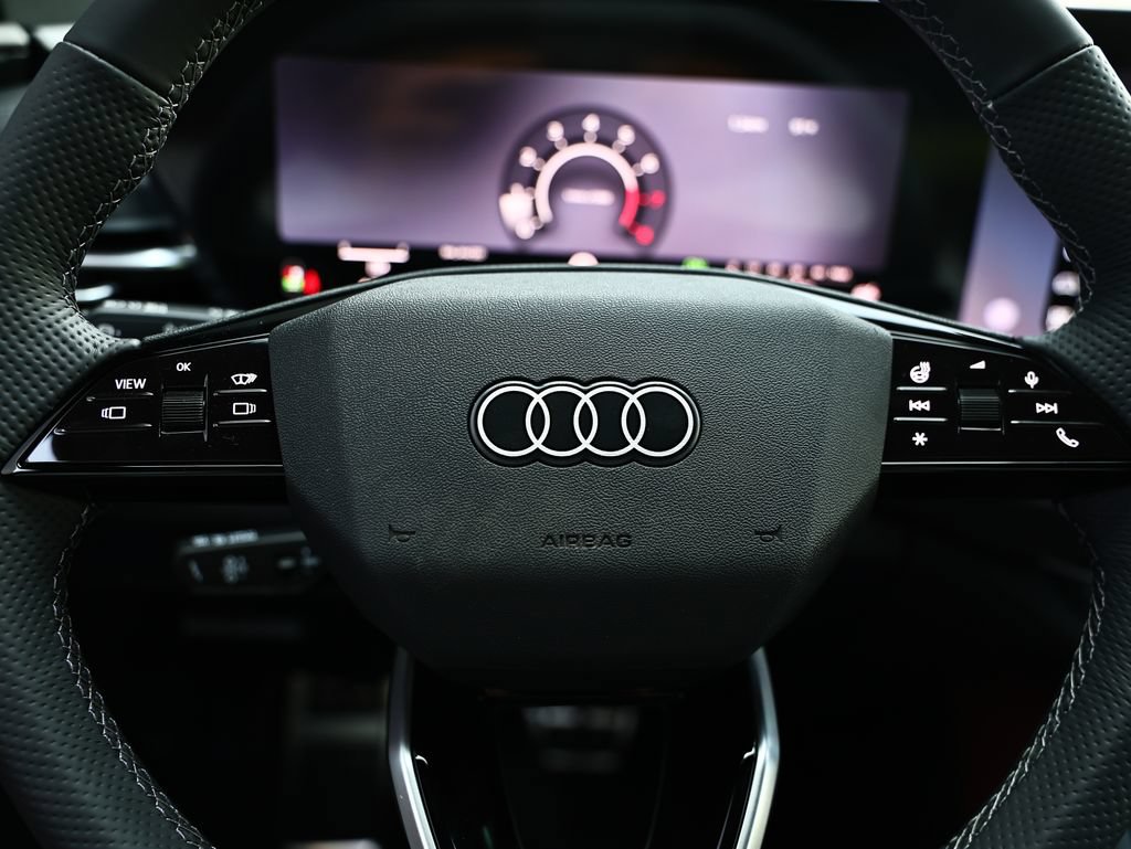 New 2026 Audi SQ5 Prestige AWD/4WD image 34