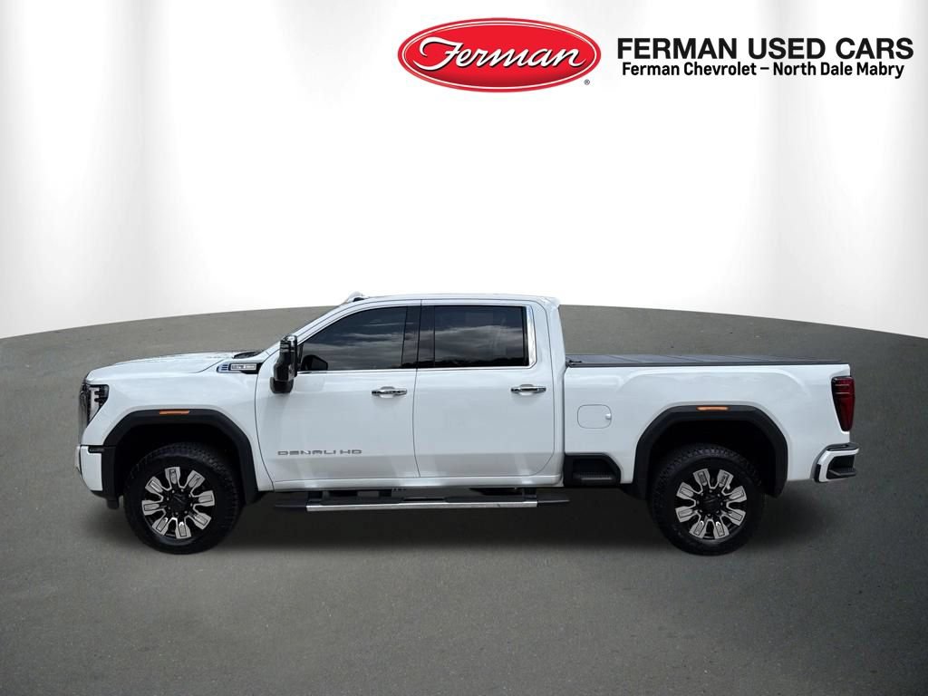 Used 2024 GMC Sierra 2500 Denali AWD/4WD image 6
