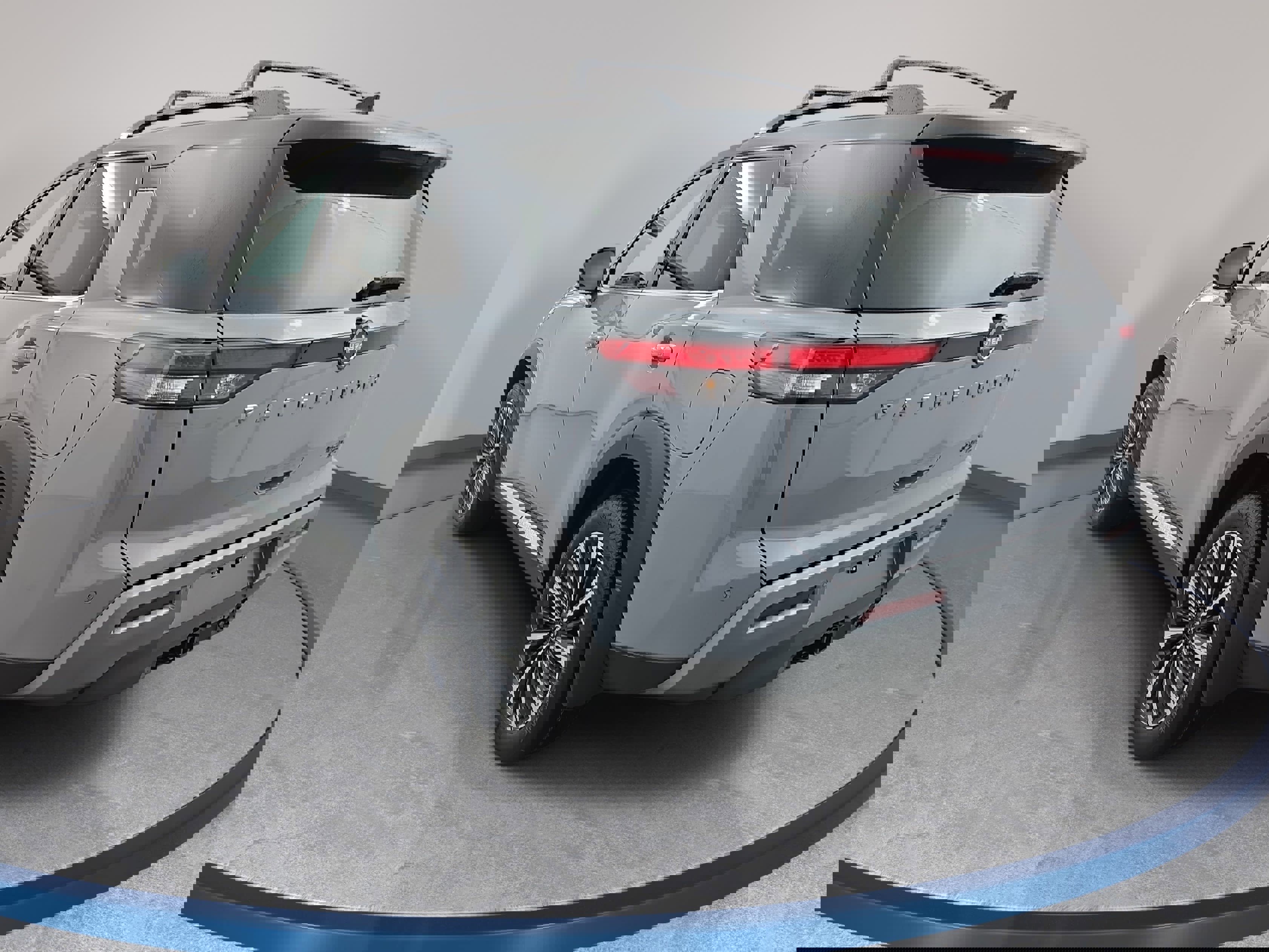 New 2026 Nissan Pathfinder Platinum image 7