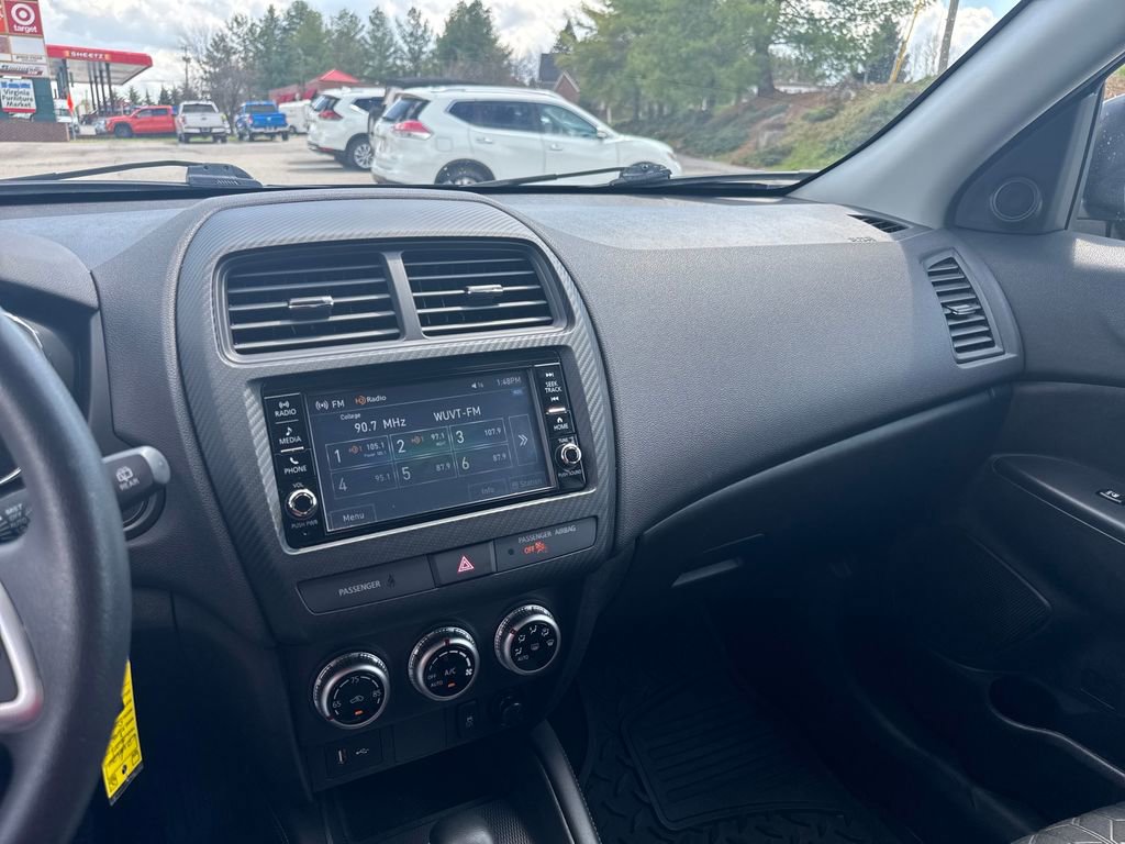 Used 2024 Mitsubishi Outlander Sport ES image 16