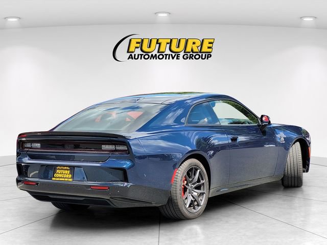 Used 2025 Dodge Charger R/T Scat Pack w/ Track Pack image 7