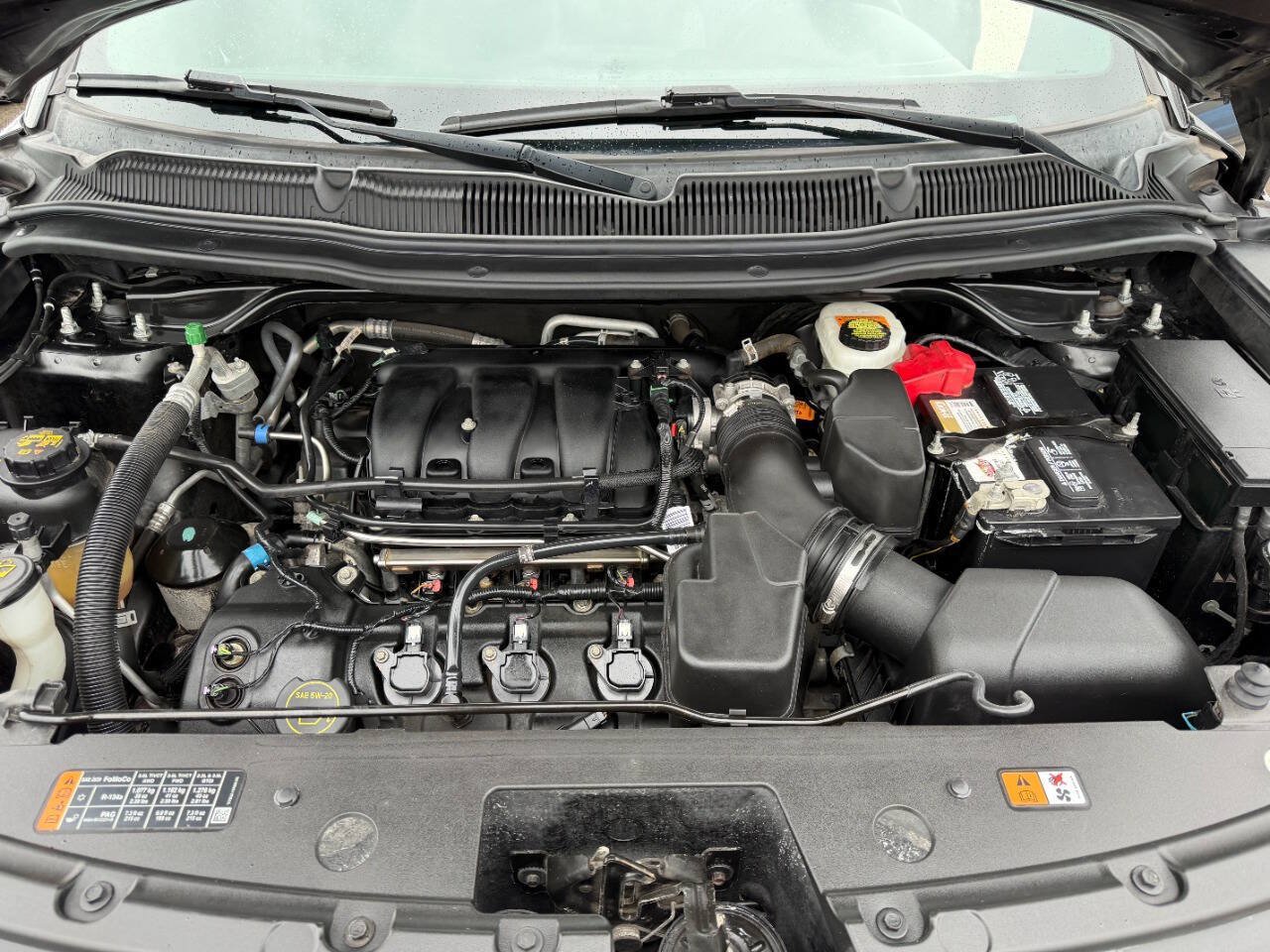 Used 2018 Ford Explorer Limited AWD/4WD image 9