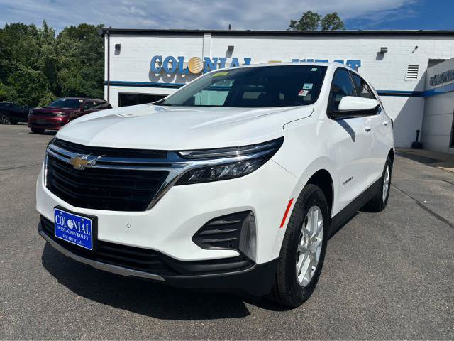 Used 2024 Chevrolet Equinox LT AWD/4WD image 2
