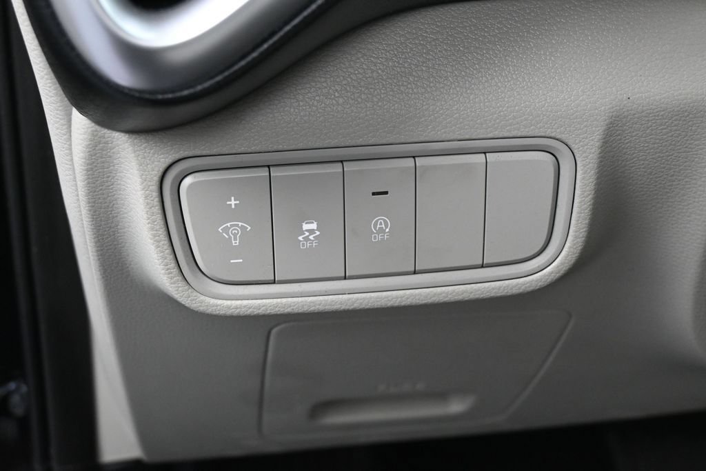 Used 2023 Kia Soul LX FWD image 15