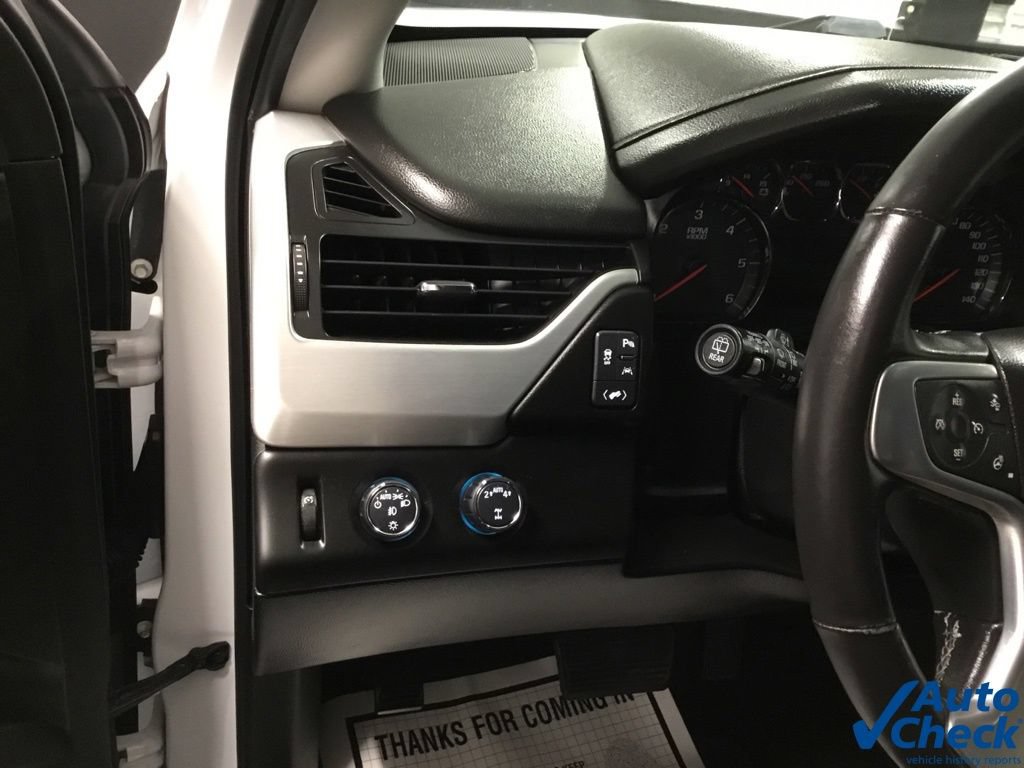 Used 2017 GMC Yukon SLT AWD/4WD image 29