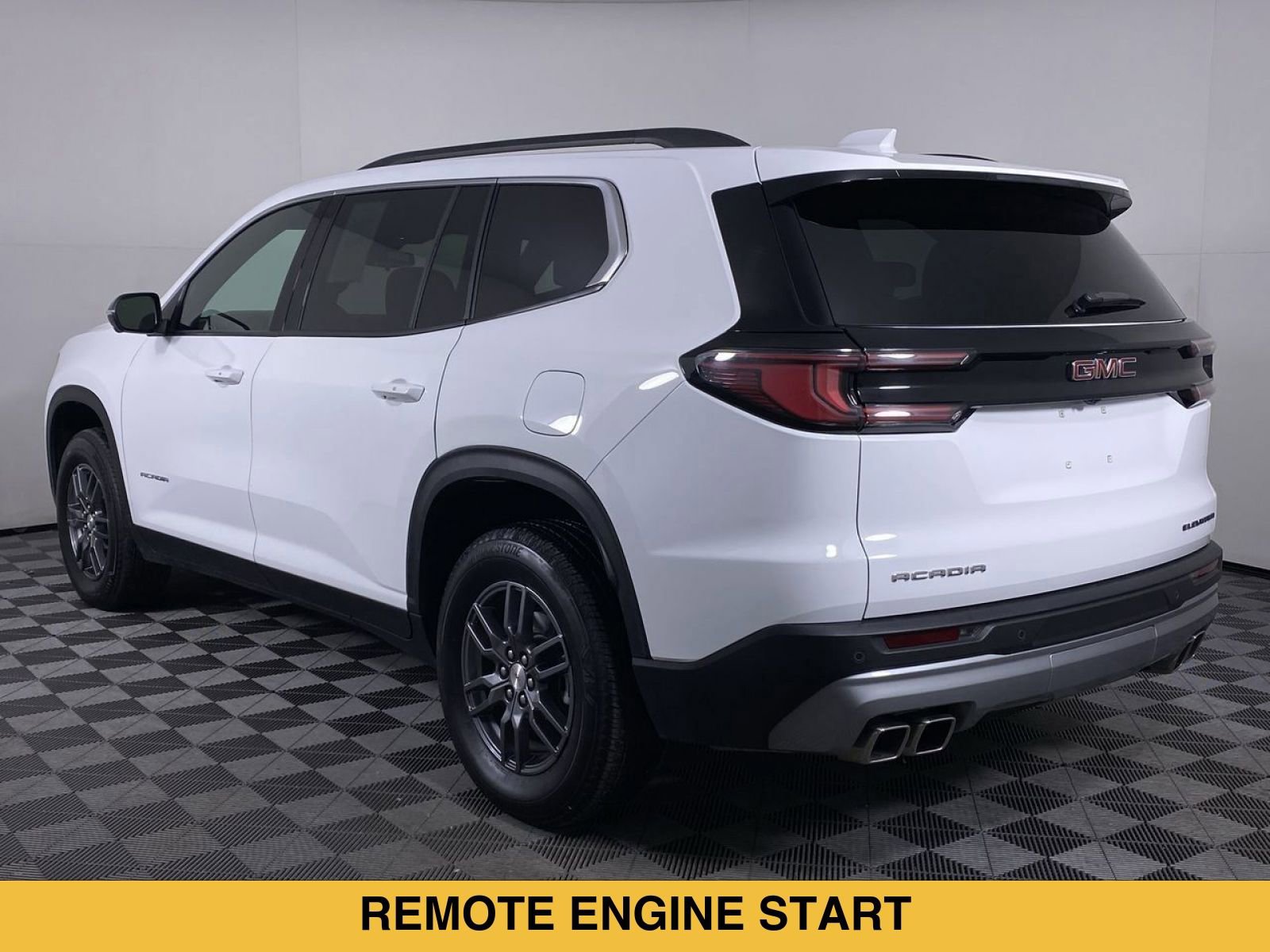 Certified 2025 GMC Acadia Elevation image 35