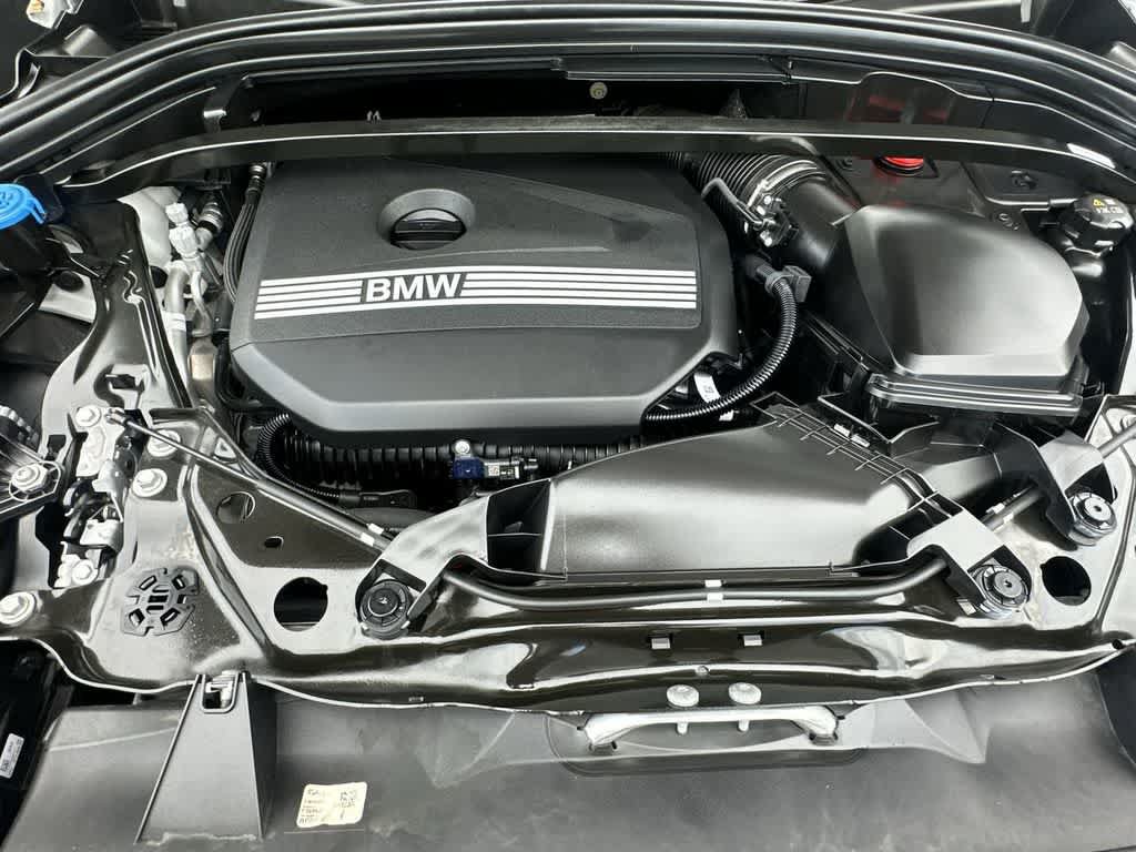 Used 2025 BMW X1 xDrive28i AWD/4WD image 19