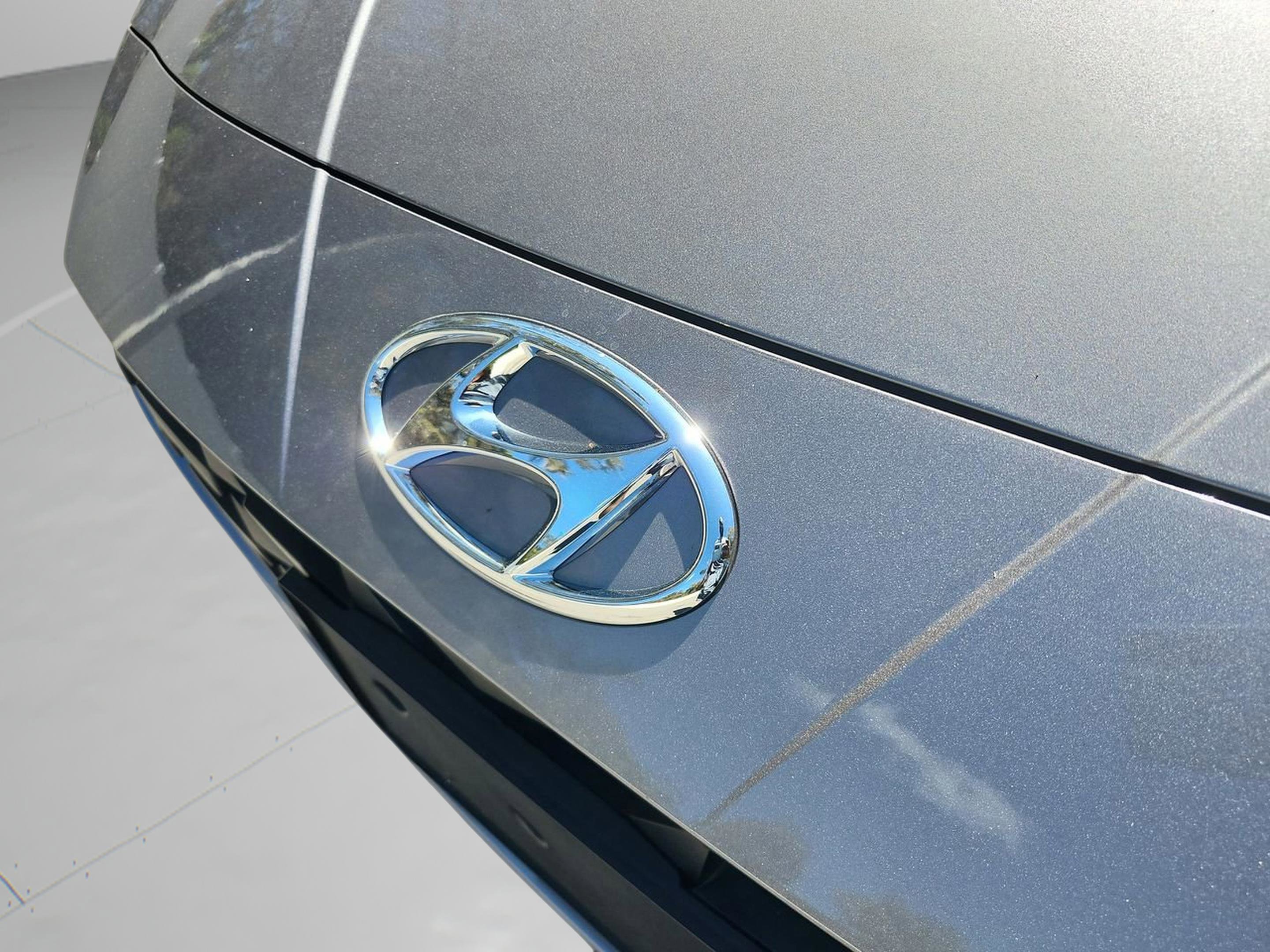 Used 2023 Hyundai Elantra SEL w/ Convenience Package image 29