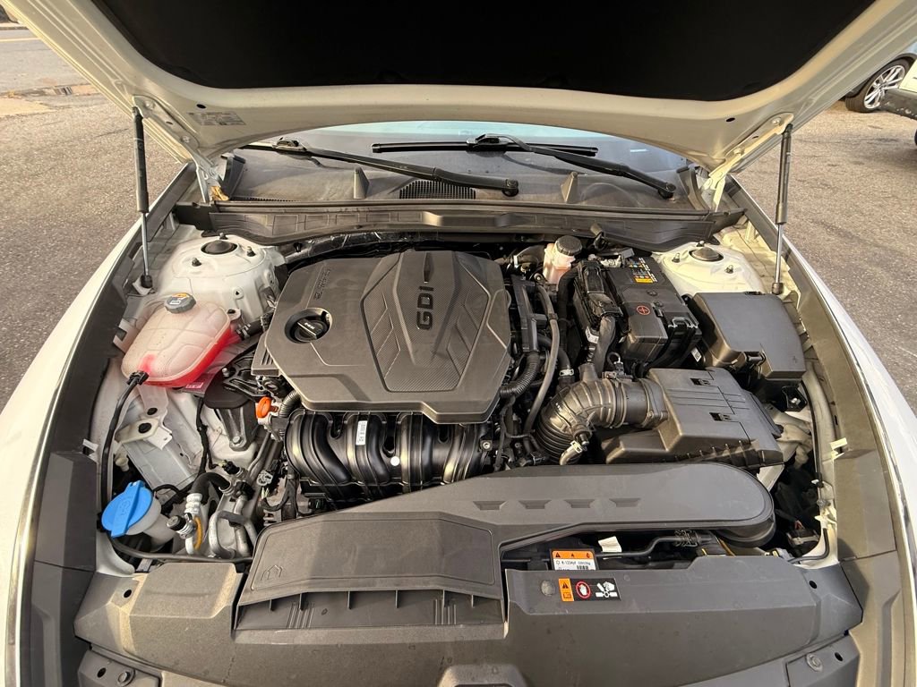 Used 2023 Hyundai Sonata SE image 12