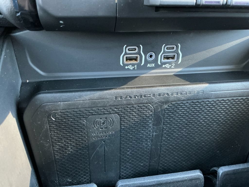 Used 2025 RAM 1500 Big Horn AWD/4WD image 24