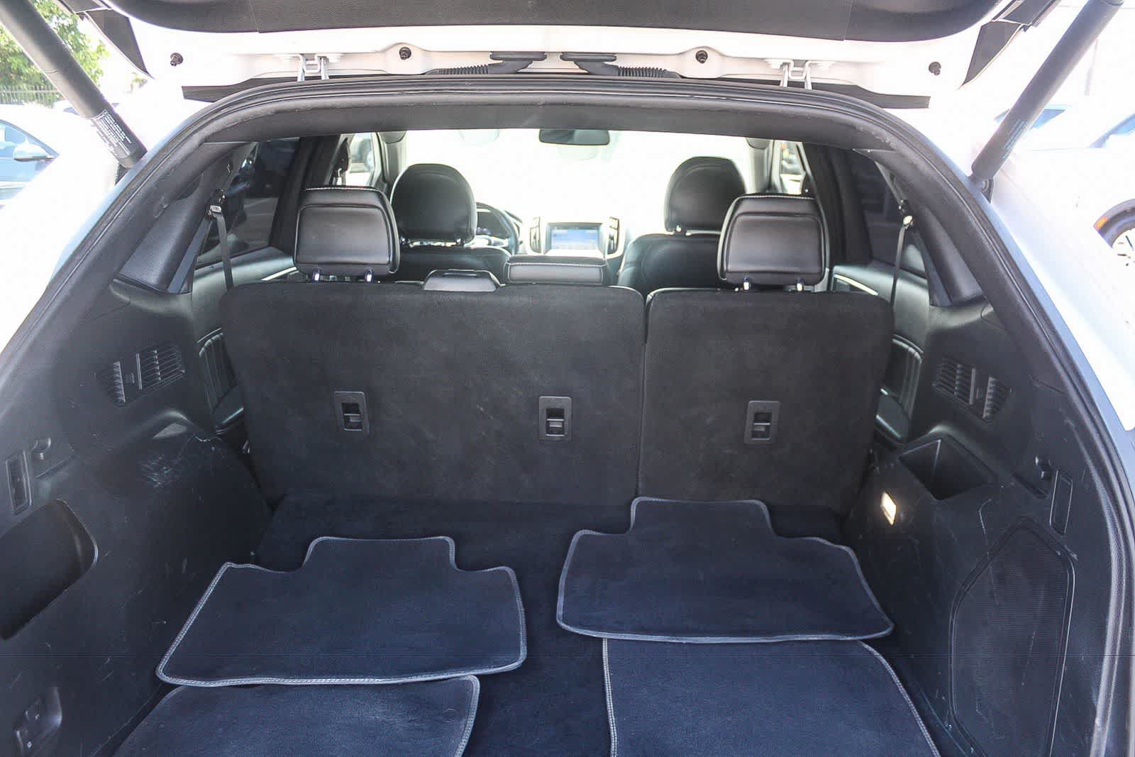 Used 2019 Ford Edge ST w/ Equipment Group 401A AWD/4WD image 35