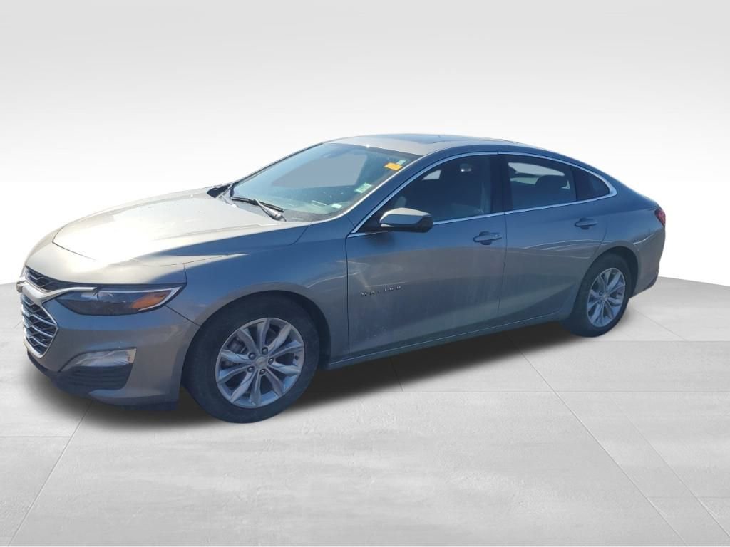 Used 2023 Chevrolet Malibu LT image 2