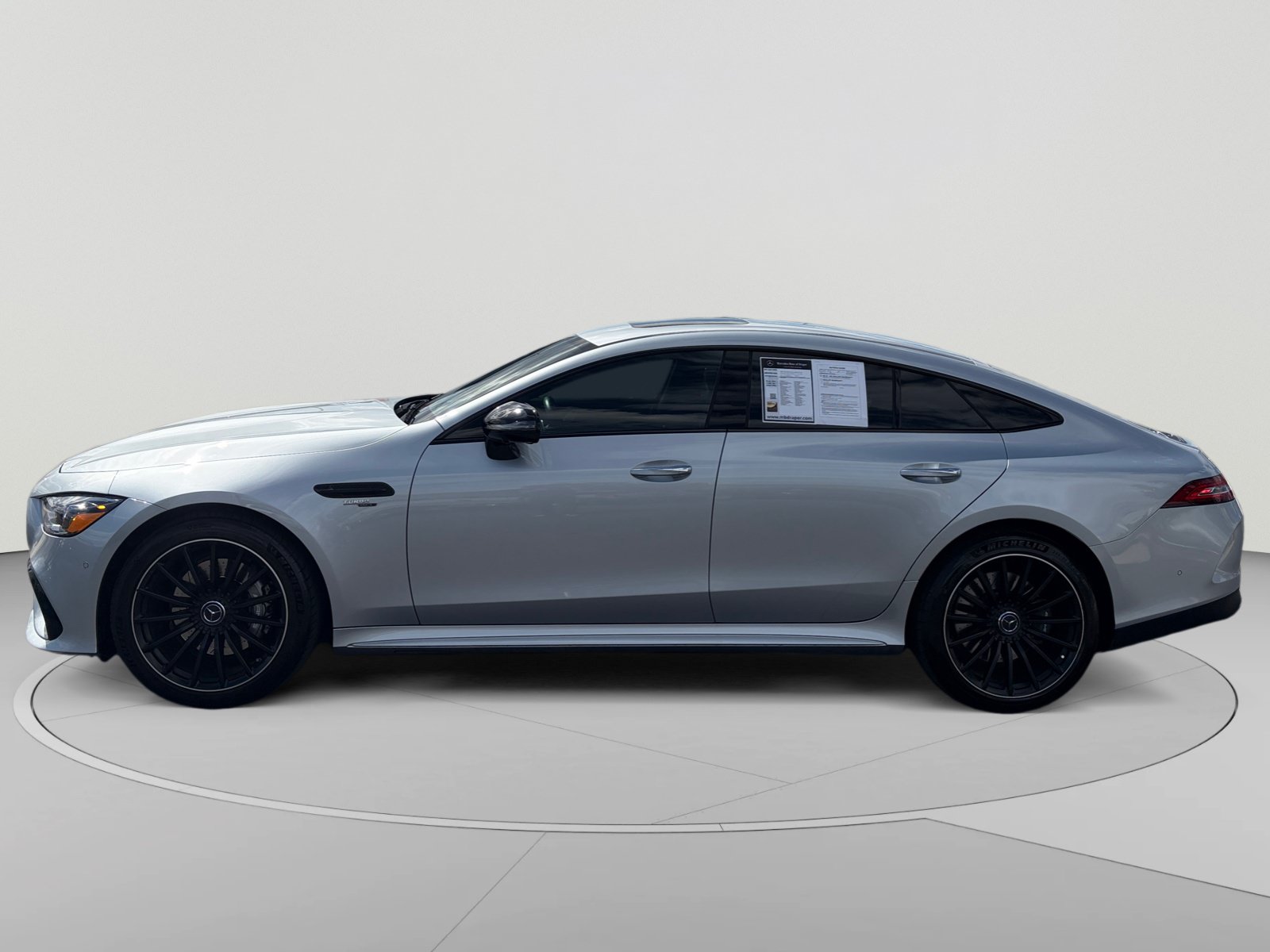 Used 2021 Mercedes-Benz AMG GT 43 image 2