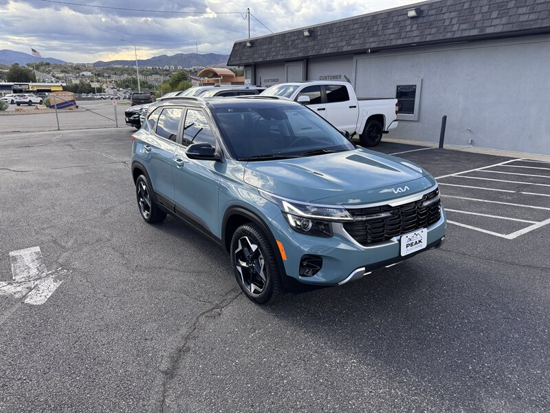 Used 2025 Kia Seltos S