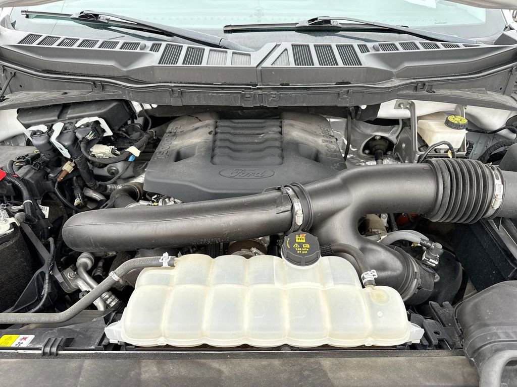 Used 2023 Ford F150 Lariat w/ Trailer Tow Package image 26