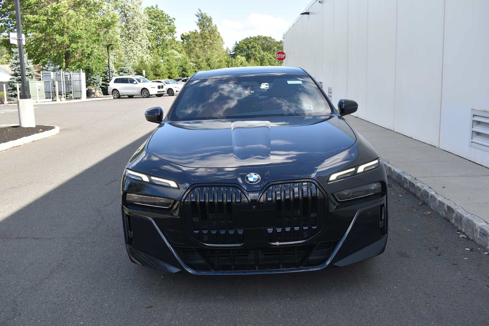 Certified 2024 BMW 740i xDrive AWD/4WD image 3