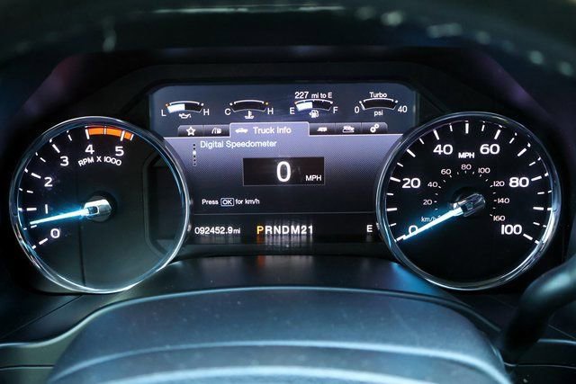 Used 2019 Ford F250 Lariat w/ Chrome Package AWD/4WD image 40