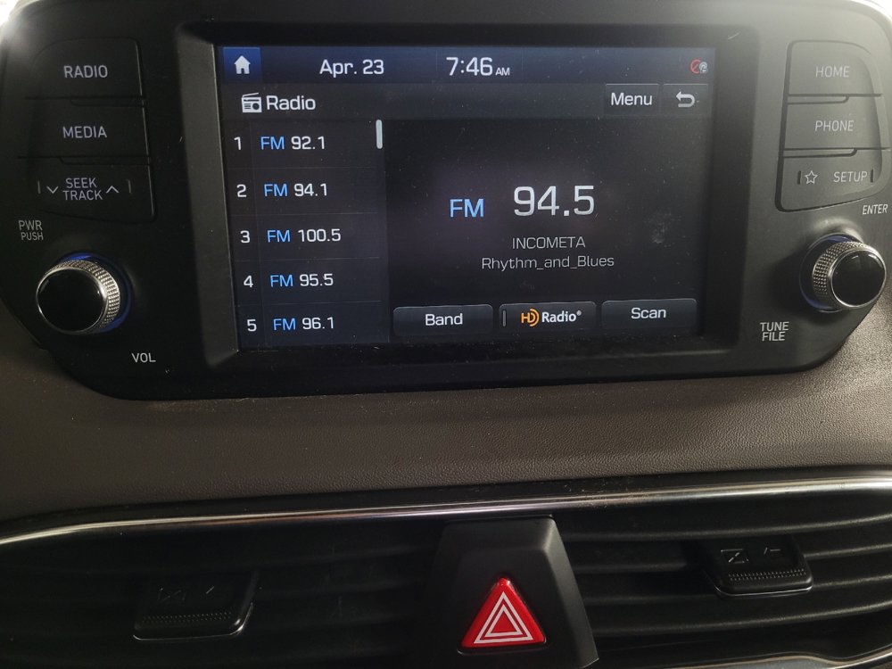 Used 2020 Hyundai Santa Fe SEL FWD image 25