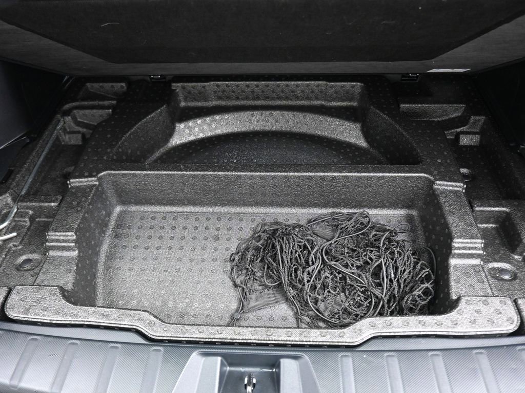 Used 2020 Subaru Forester Limited image 49