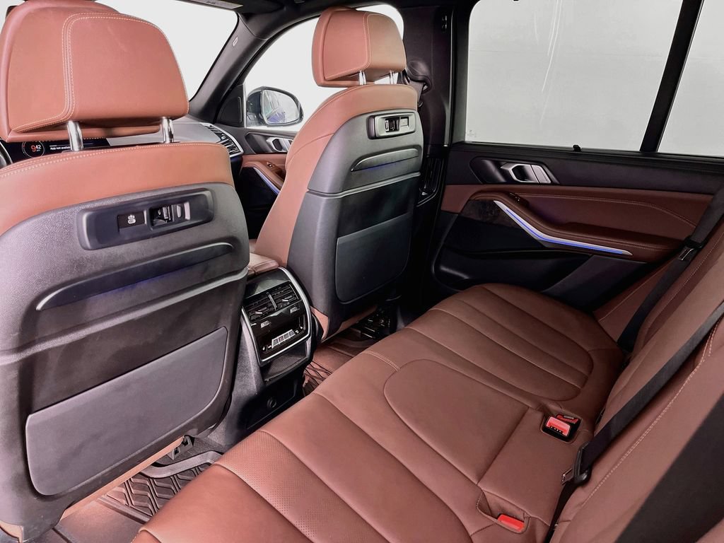 Used 2022 BMW X5 xDrive40i AWD/4WD image 33