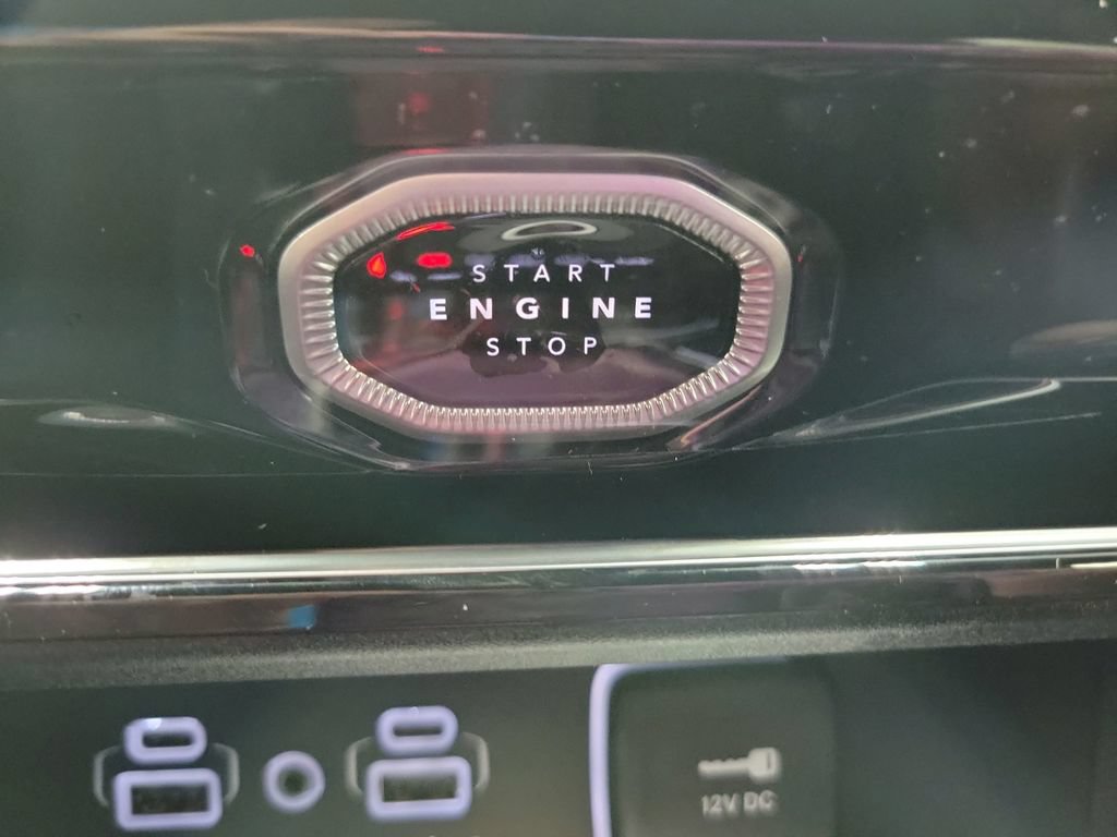 New 2026 Jeep Grand Cherokee L Limited AWD/4WD image 18