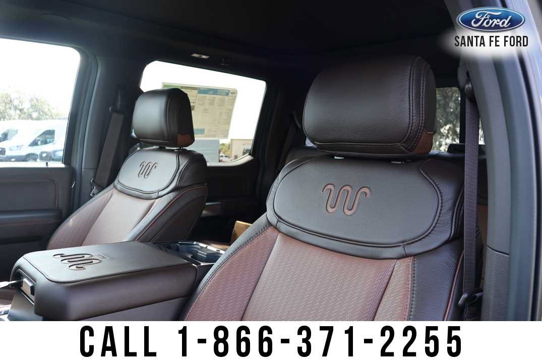 New 2026 Ford F350 King Ranch w/ Chrome Package AWD/4WD image 15