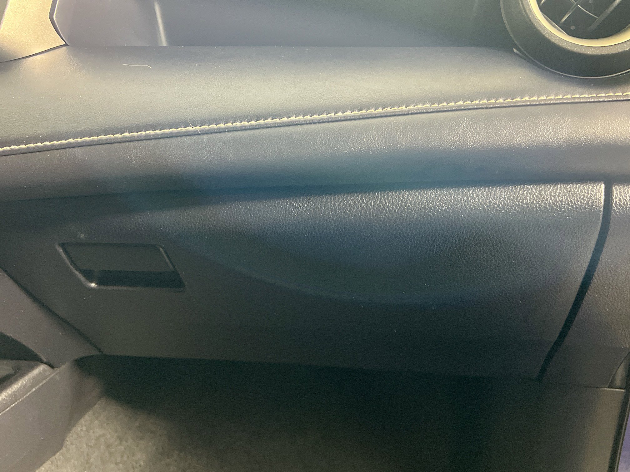 Used 2015 Toyota RAV4 XLE image 34