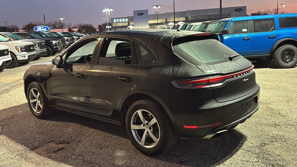 Used 2020 Porsche Macan AWD/4WD image 5