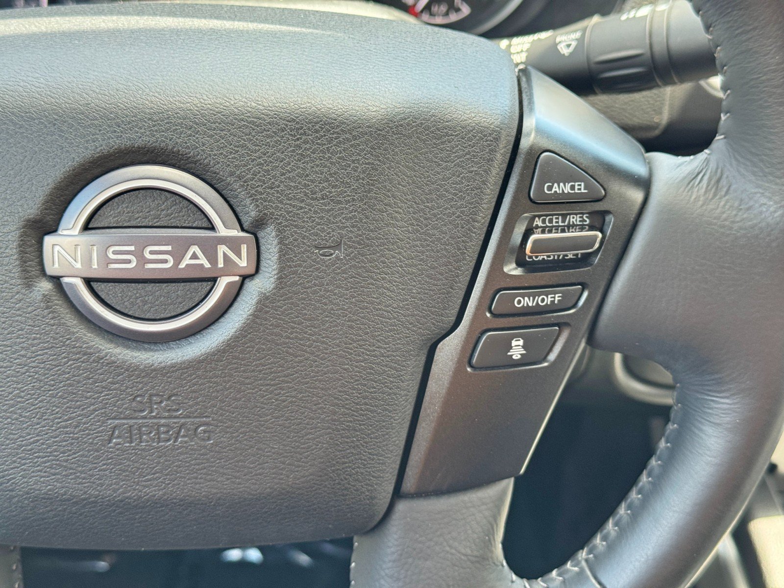 Used 2024 Nissan Frontier SV w/ Technology Package RWD image 20