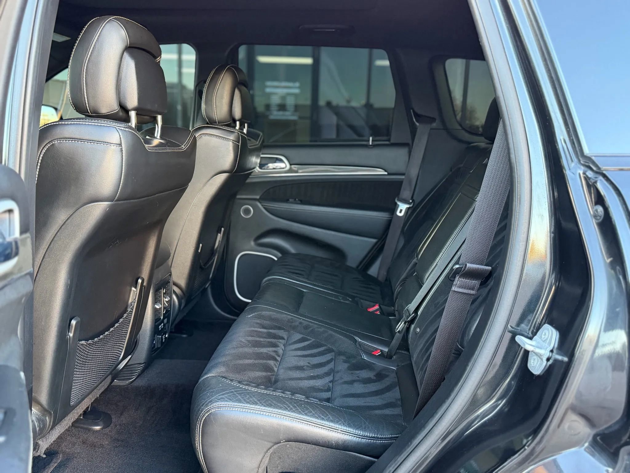 Used 2015 Jeep Grand Cherokee SRT w/ Trailer Tow Group IV image 15