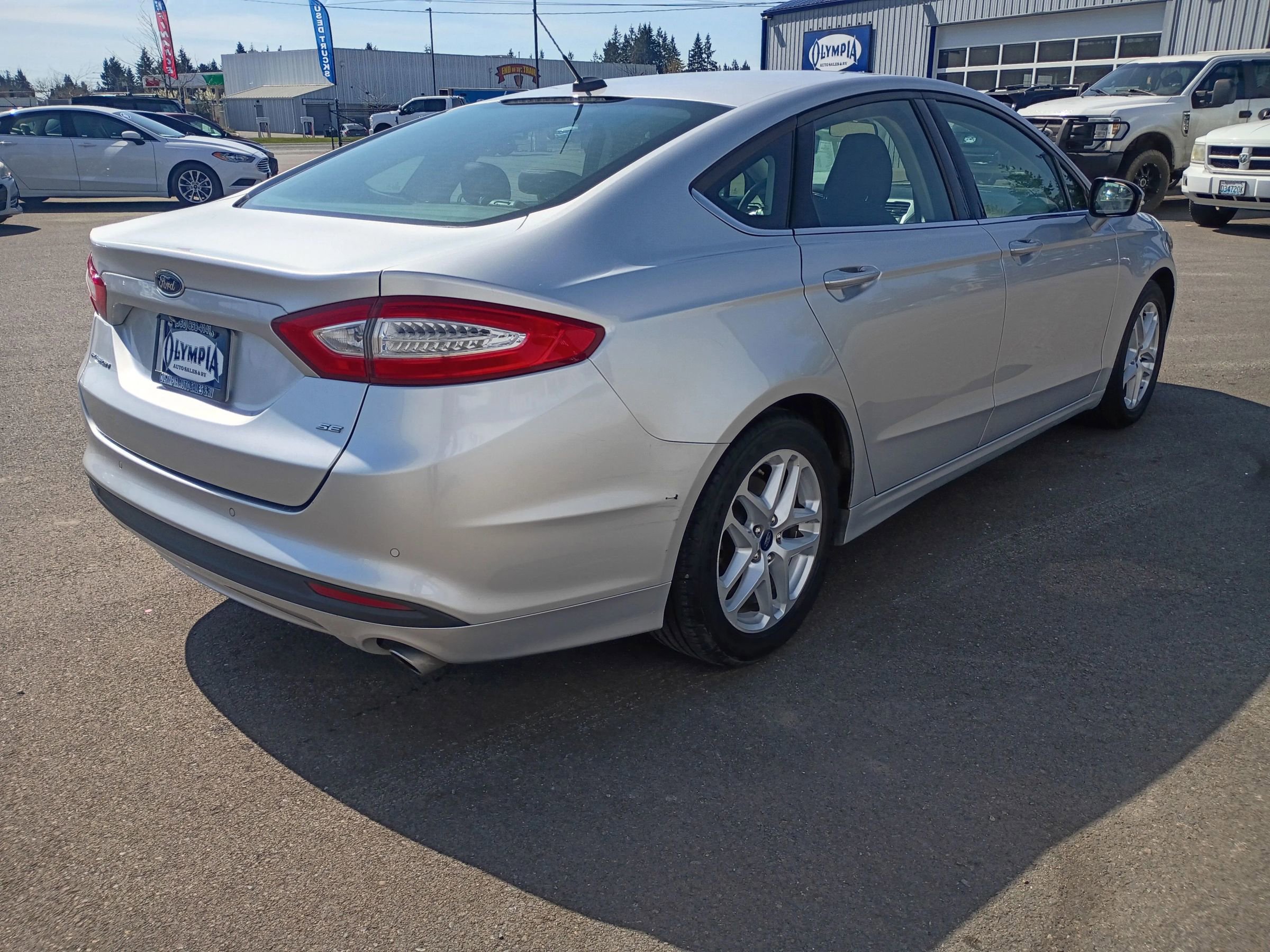 Used 2014 Ford Fusion SE image 6