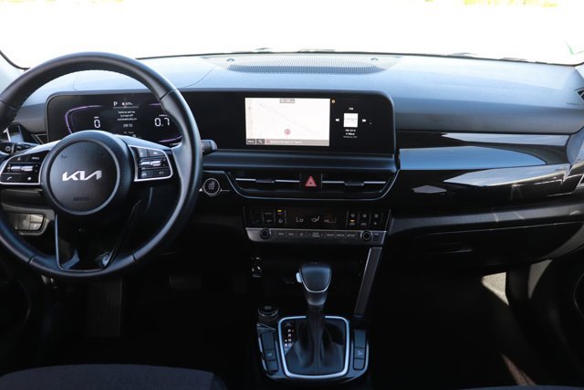 Used 2025 Kia Seltos S image 14