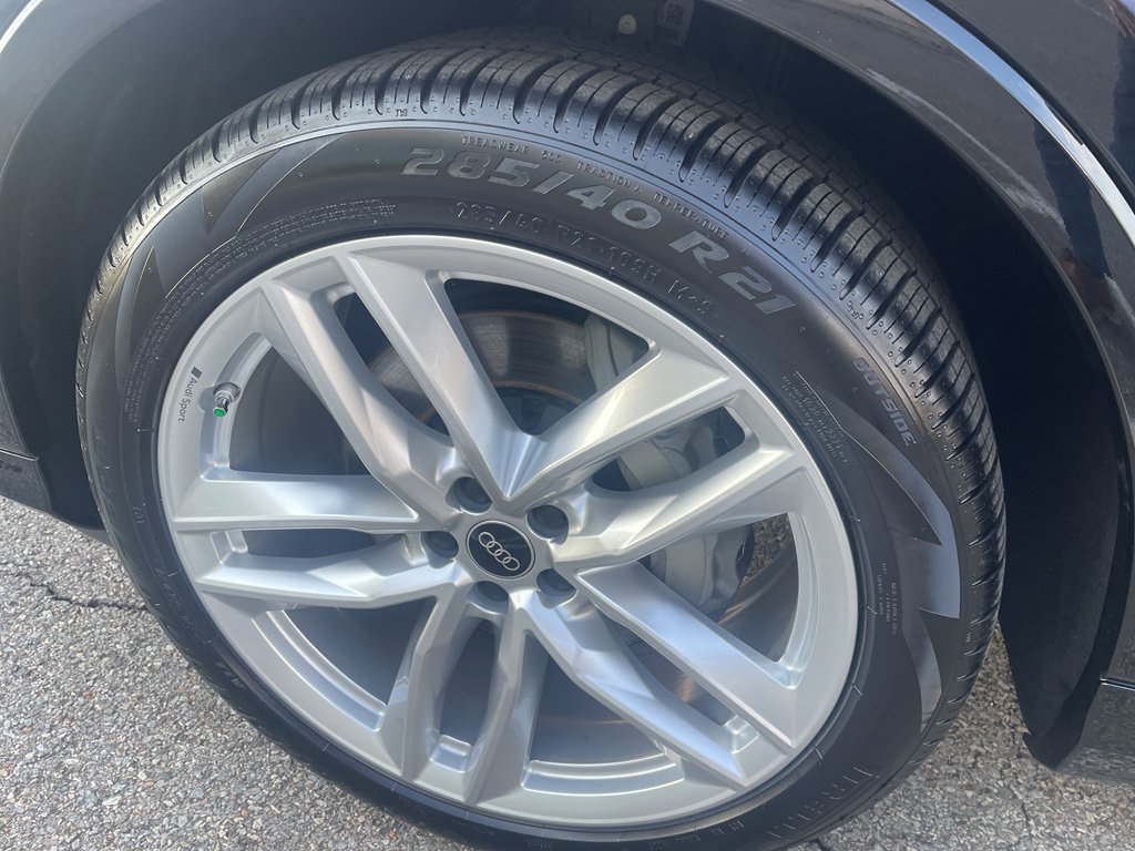 Used 2025 Audi Q7 3.0T Premium Plus image 9