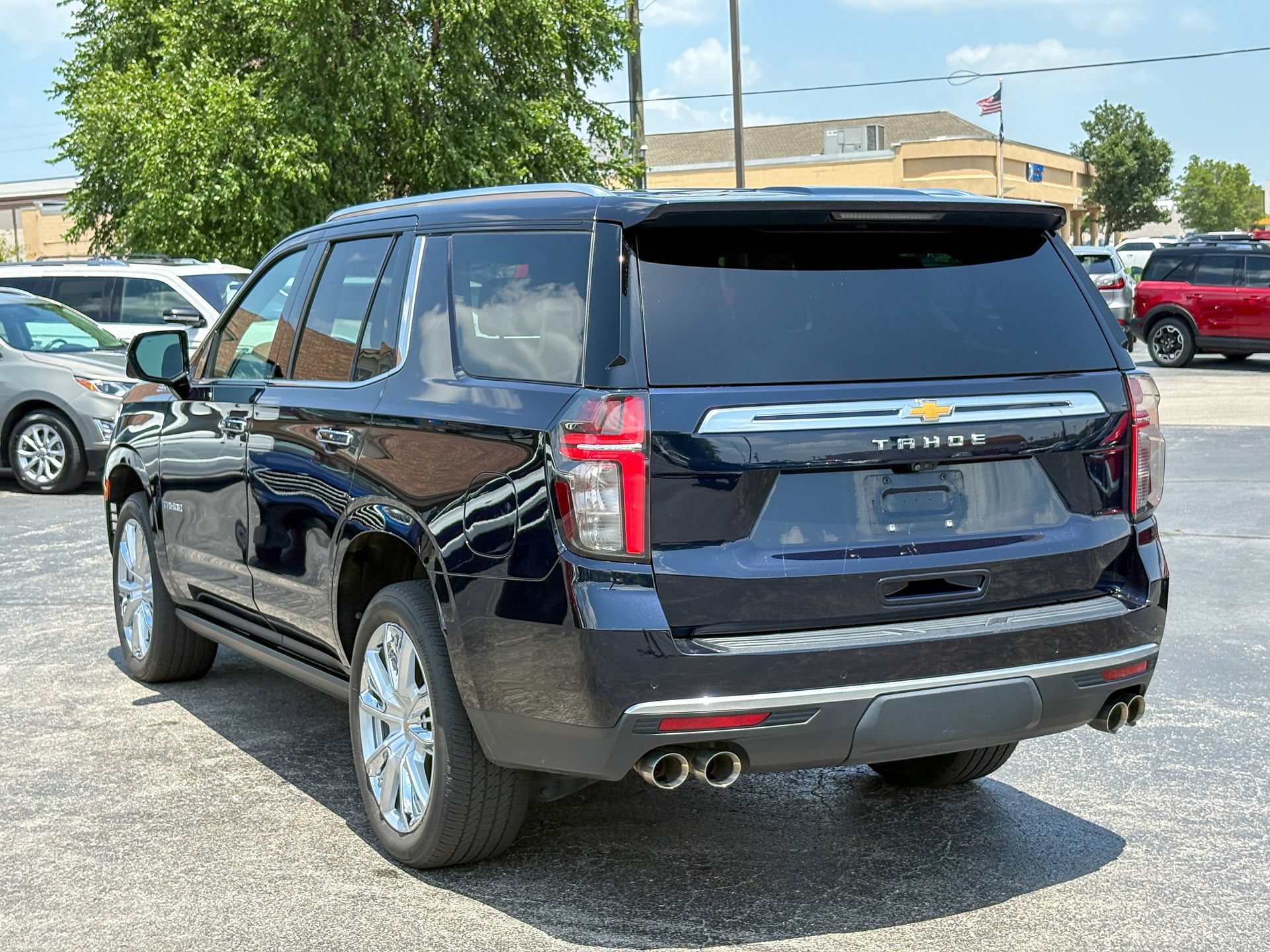 Used 2021 Chevrolet Tahoe High Country RWD image 6