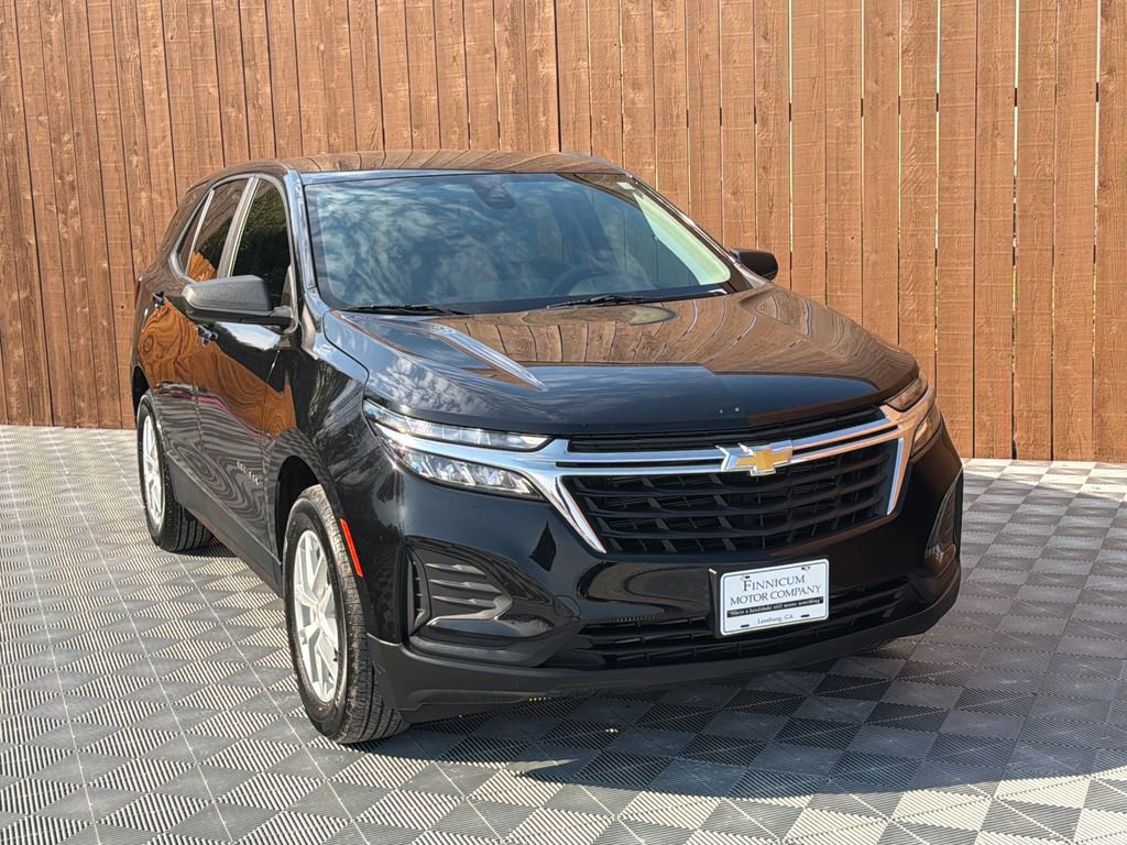 Used 2024 Chevrolet Equinox LS image 9