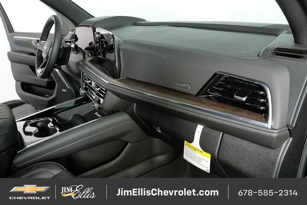 New 2026 Chevrolet Tahoe High Country w/ Sun And Tow Package AWD/4WD image 27