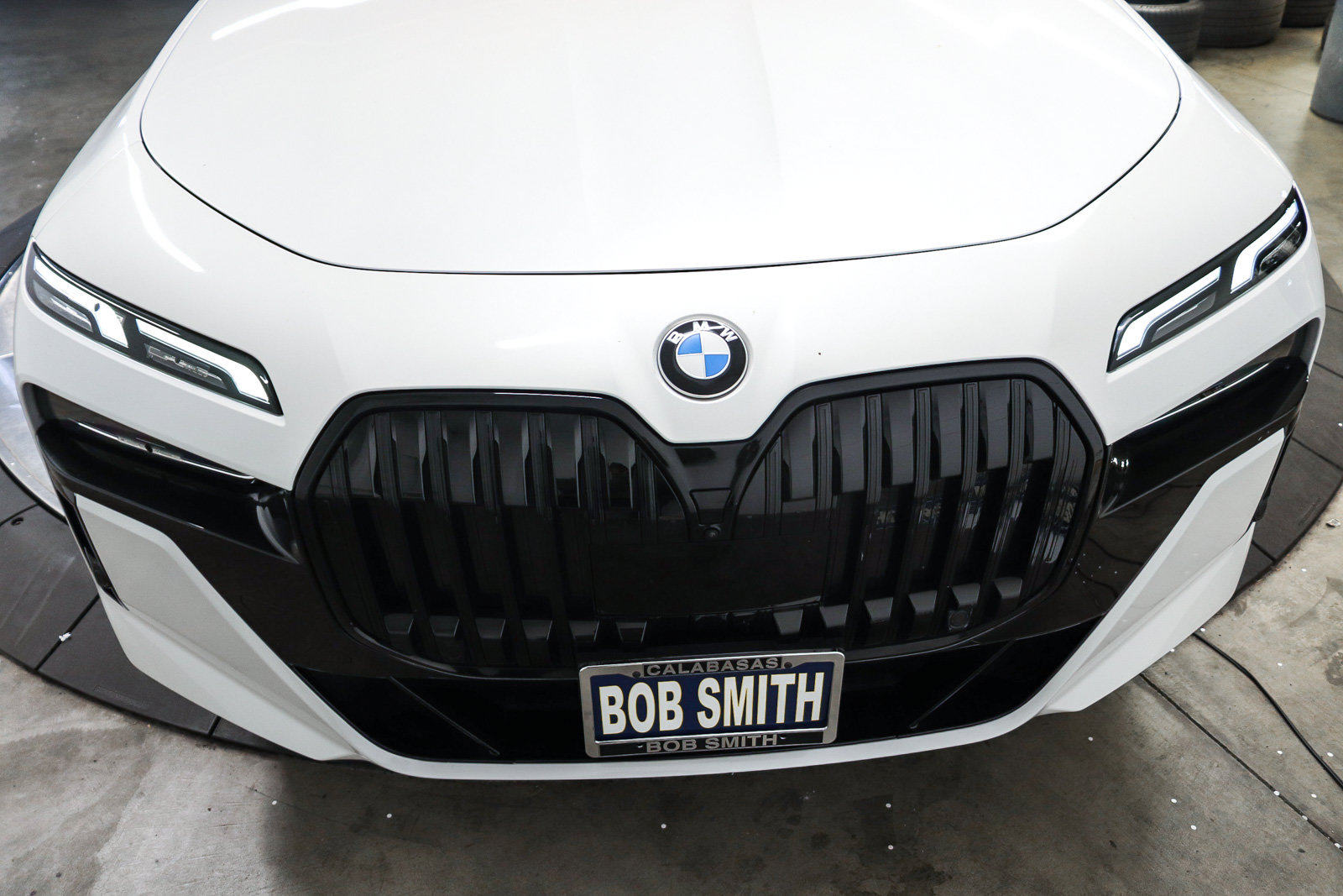 Certified 2023 BMW 740i RWD image 10