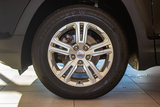 Used 2018 GMC Terrain SLE w/ Driver Convenience Package image 9