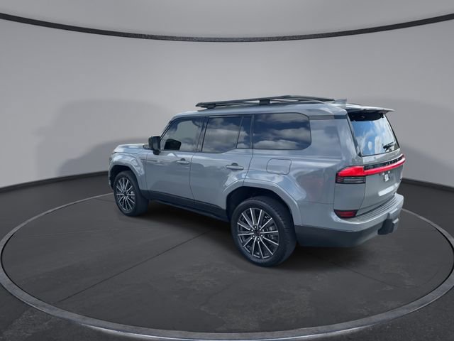 Used 2024 Lexus GX 550 w/ Cold Area Package image 12