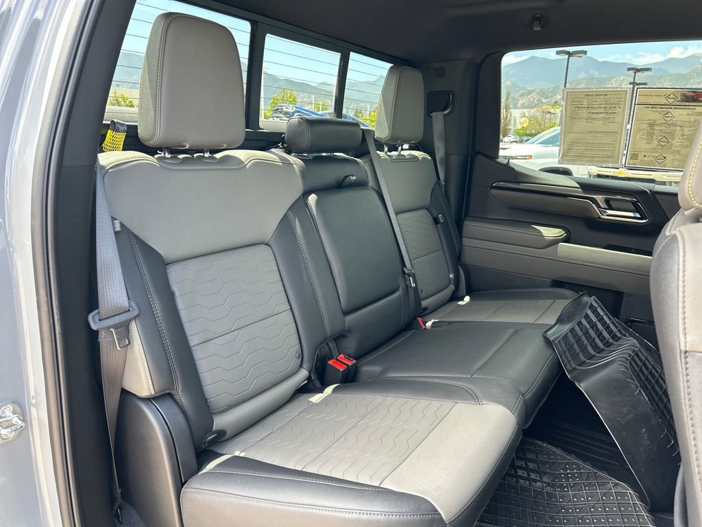 Used 2024 Chevrolet Silverado 1500 ZR2 w/ Technology Package AWD/4WD image 21