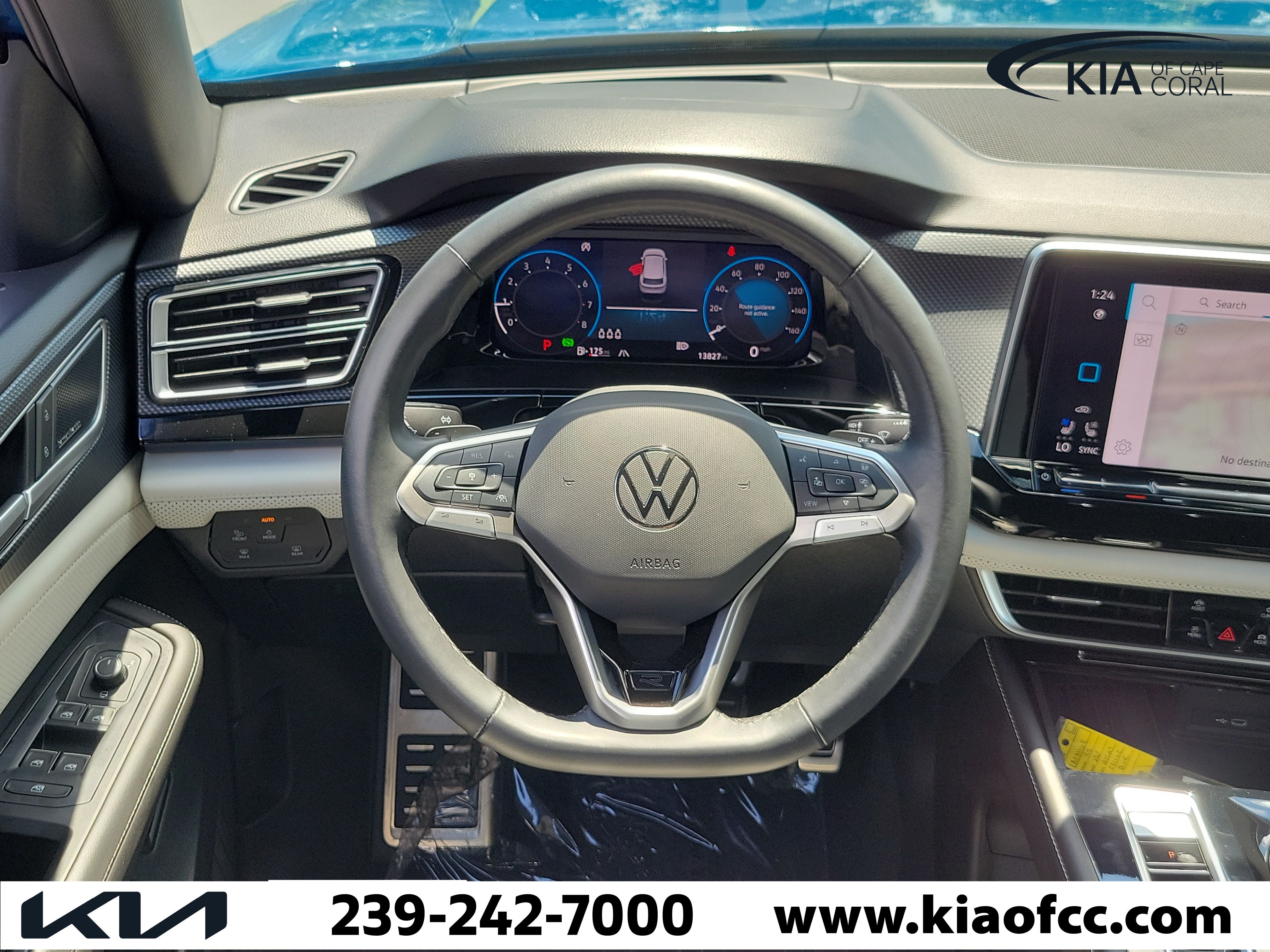 Used 2025 Volkswagen Atlas Cross Sport SEL Premium R-Line AWD/4WD image 18