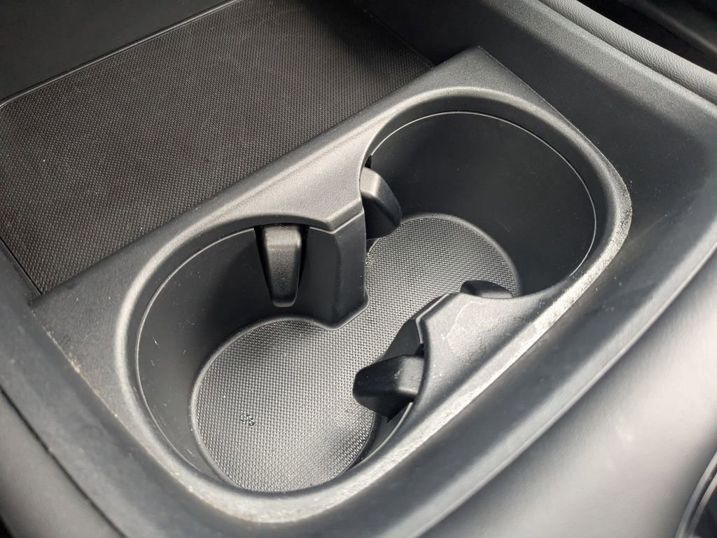 Used 2025 Honda HR-V LX image 19